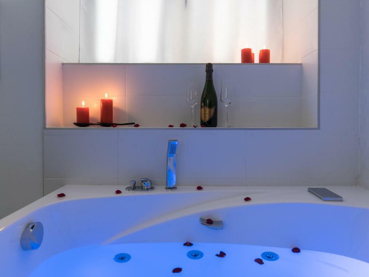 Luxury Studio & Spa-Lyon Centre Exterior foto