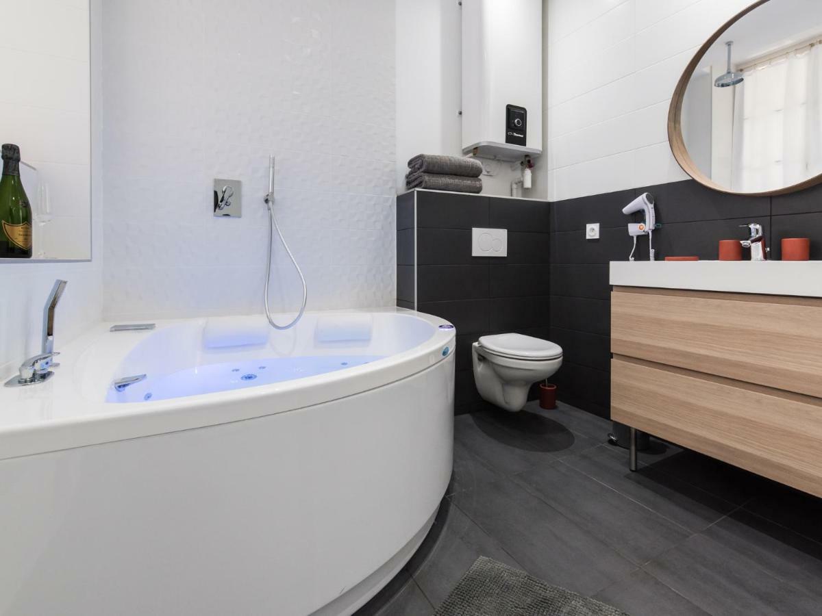 Luxury Studio & Spa-Lyon Centre Exterior foto